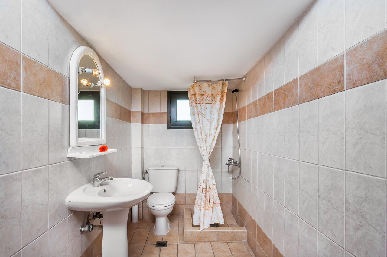 Xenios Loutra Village Mary'S House Agia Paraskevi  Room photo