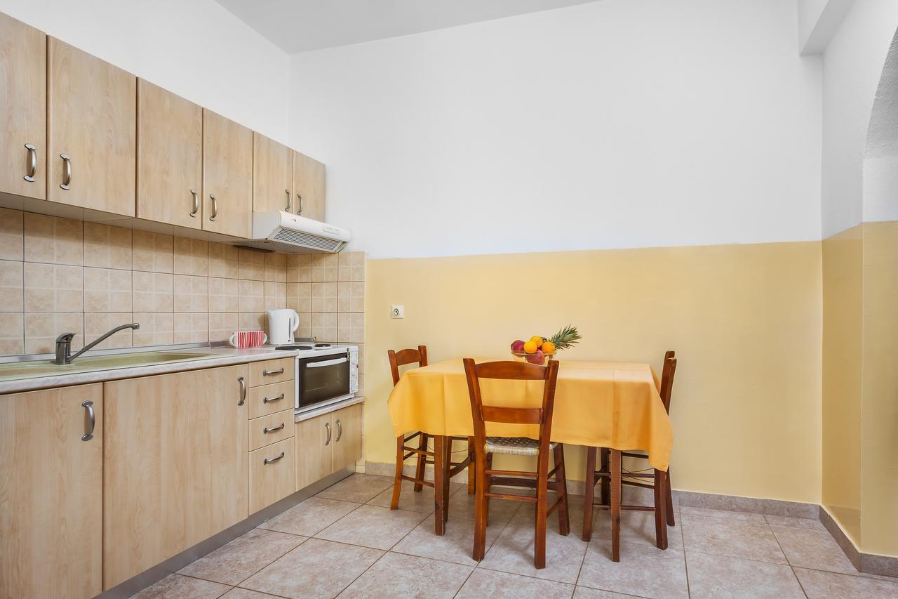 Xenios Loutra Village Mary'S House Agia Paraskevi  Room photo